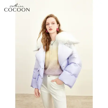 missCOCOON短款廓形大翻领设计2023冬装新款女渐变气质俏皮羽绒服图片